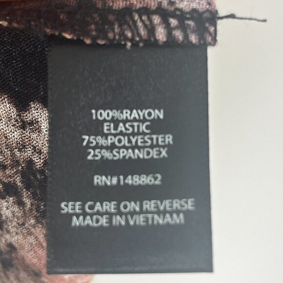 Torrid Top Size 1 - Picture 3 of 4